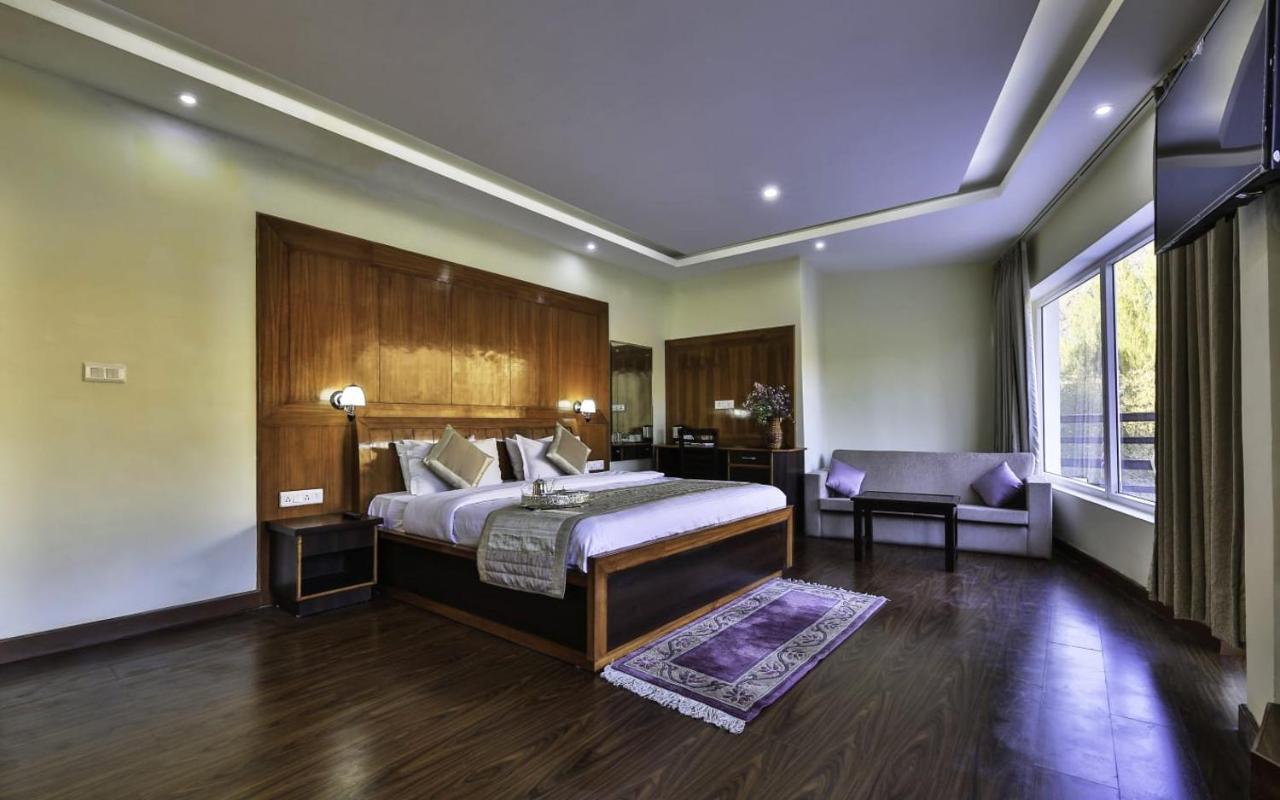 โรงแรมรีนาม เลห์ ภายนอก รูปภาพ