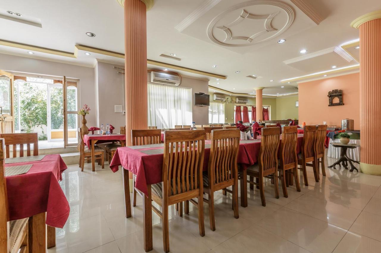 โรงแรมรีนาม เลห์ ภายนอก รูปภาพ